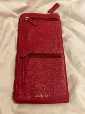 Levenger Bomber Jacket First-Class Traveler Wallet